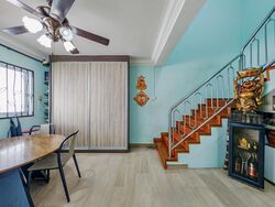 Blk 325 Jurong East Street 31 (Jurong East), HDB Executive #575657201